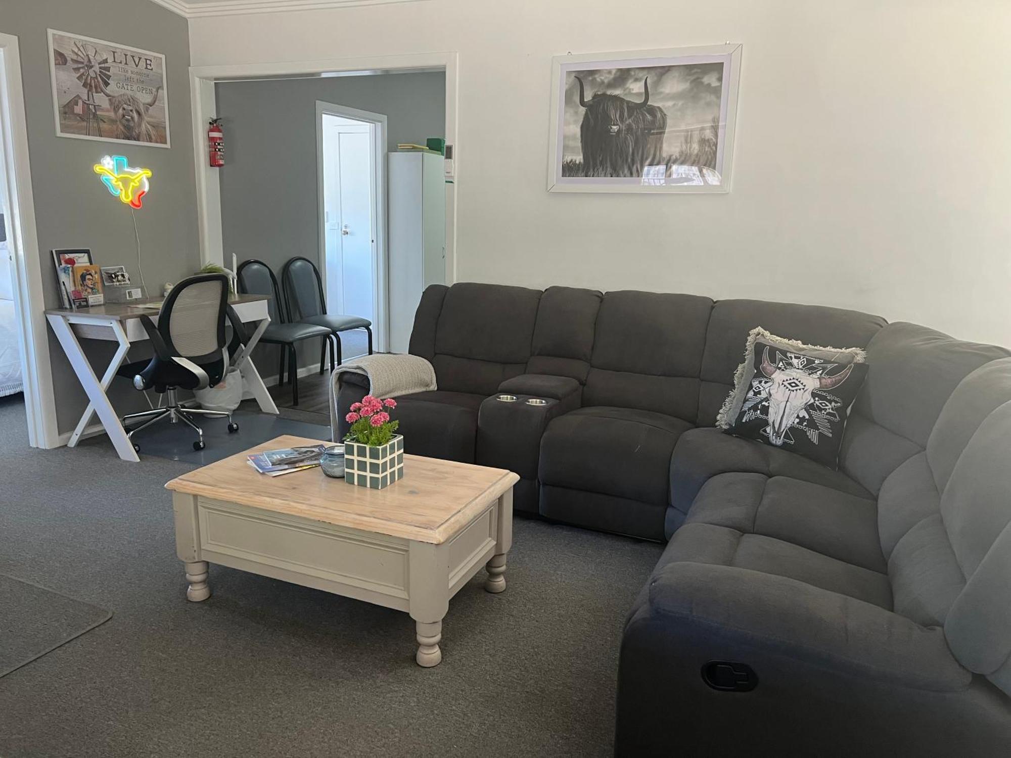 Longhorn Ranch Apartments Orbost Bagian luar foto