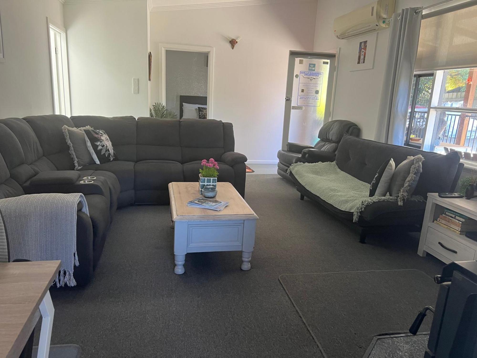 Longhorn Ranch Apartments Orbost Bagian luar foto